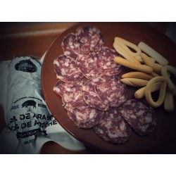 Iberian salchichon with port